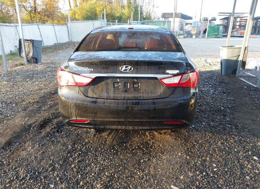 Photo 16 of 2013 Hyundai Sonata GLS (VIN 5NPEB4AC4DH611500)
