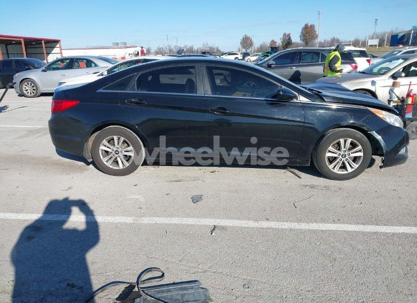 Photo 13 of 2013 Hyundai Sonata GLS (VIN 5NPEB4AC4DH614493)