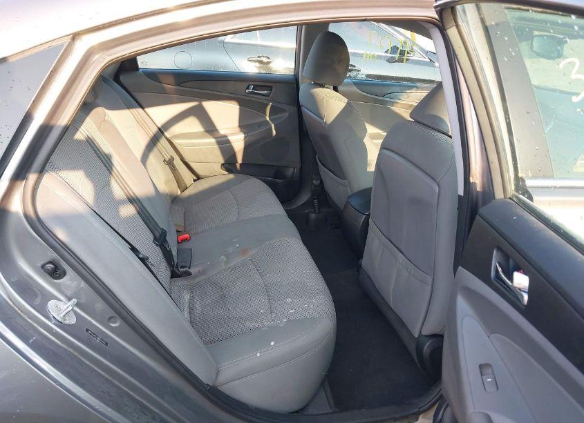 Photo 8 of 2013 Hyundai Sonata GLS (VIN 5NPEB4AC4DH625039)