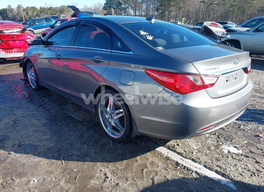 Photo 3 of 2013 Hyundai Sonata GLS (VIN 5NPEB4AC4DH626207)