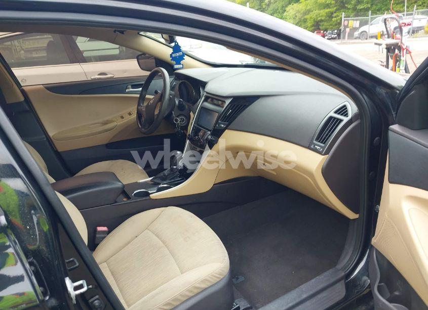 Photo 5 of 2013 Hyundai Sonata GLS (VIN 5NPEB4AC4DH635750)