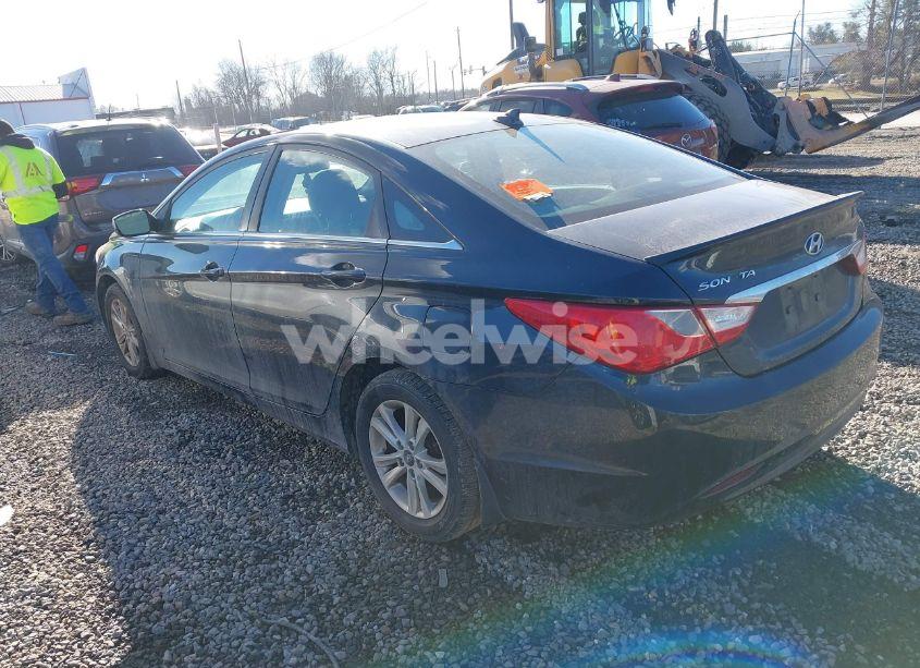 Photo 3 of 2013 Hyundai Sonata GLS (VIN 5NPEB4AC4DH640852)