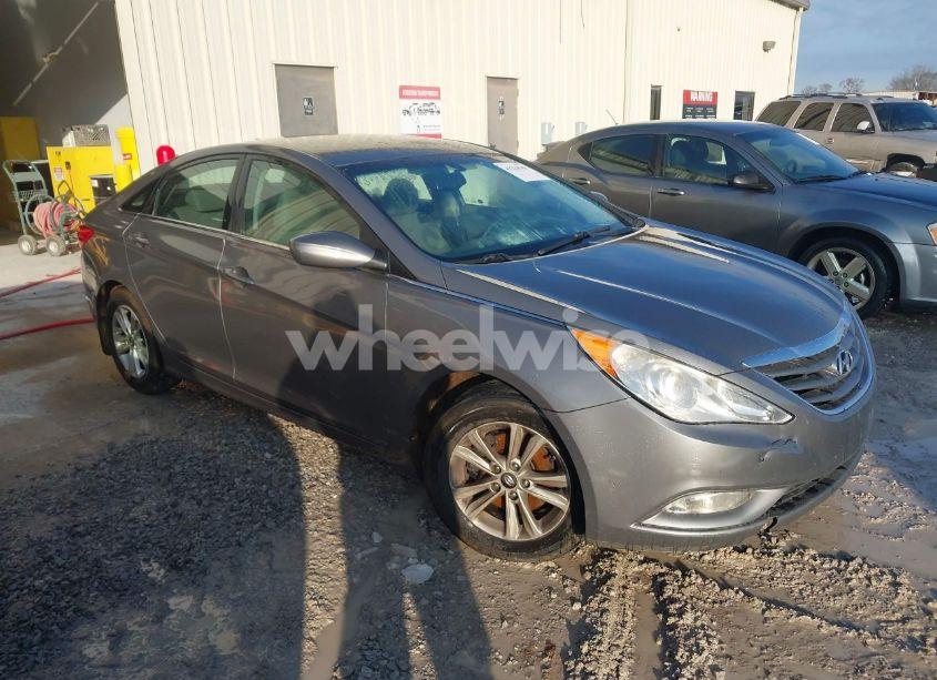2013 Hyundai Sonata GLS (VIN 5NPEB4AC4DH641080) main photo