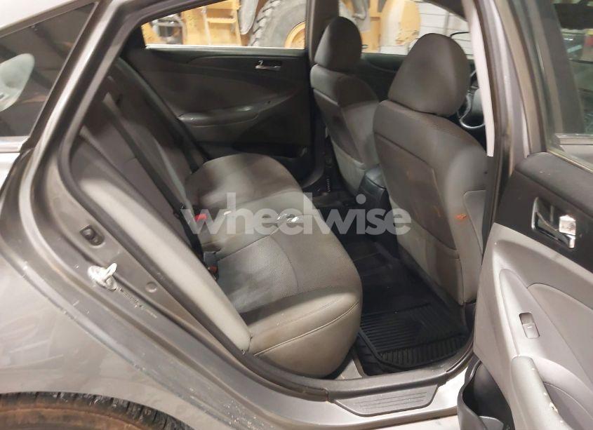 Photo 8 of 2013 Hyundai Sonata GLS (VIN 5NPEB4AC4DH641080)