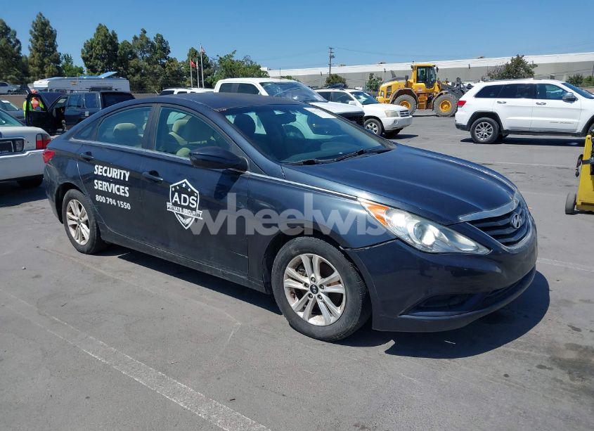 2013 Hyundai Sonata GLS (VIN 5NPEB4AC4DH641130) main photo