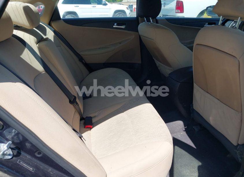 Photo 8 of 2013 Hyundai Sonata GLS (VIN 5NPEB4AC4DH641130)