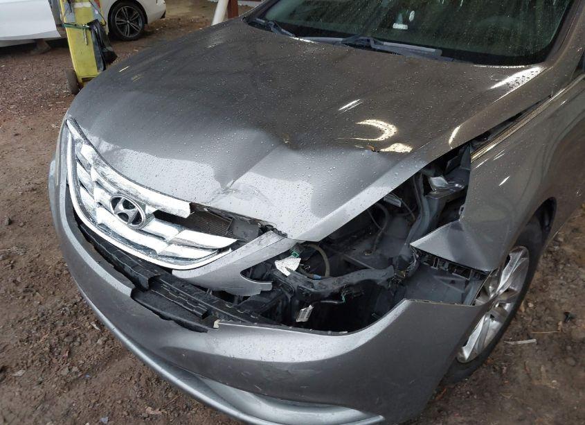 Photo 6 of 2013 Hyundai Sonata GLS (VIN 5NPEB4AC4DH653259)