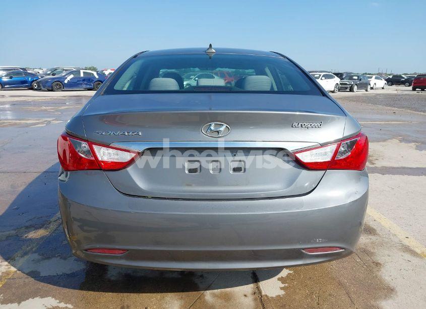 Photo 16 of 2013 Hyundai Sonata GLS (VIN 5NPEB4AC4DH694586)