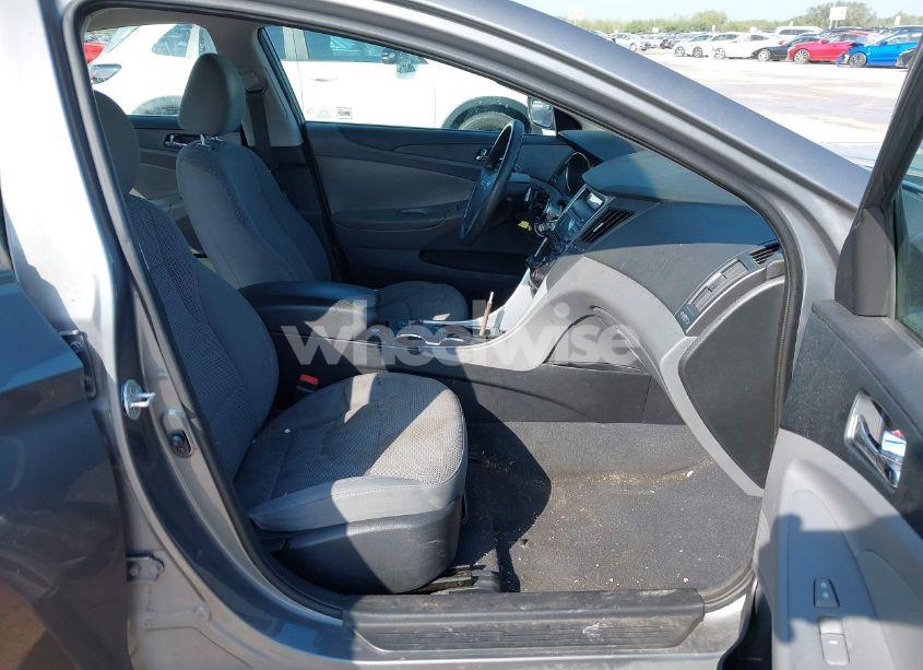 Photo 5 of 2013 Hyundai Sonata GLS (VIN 5NPEB4AC4DH694586)