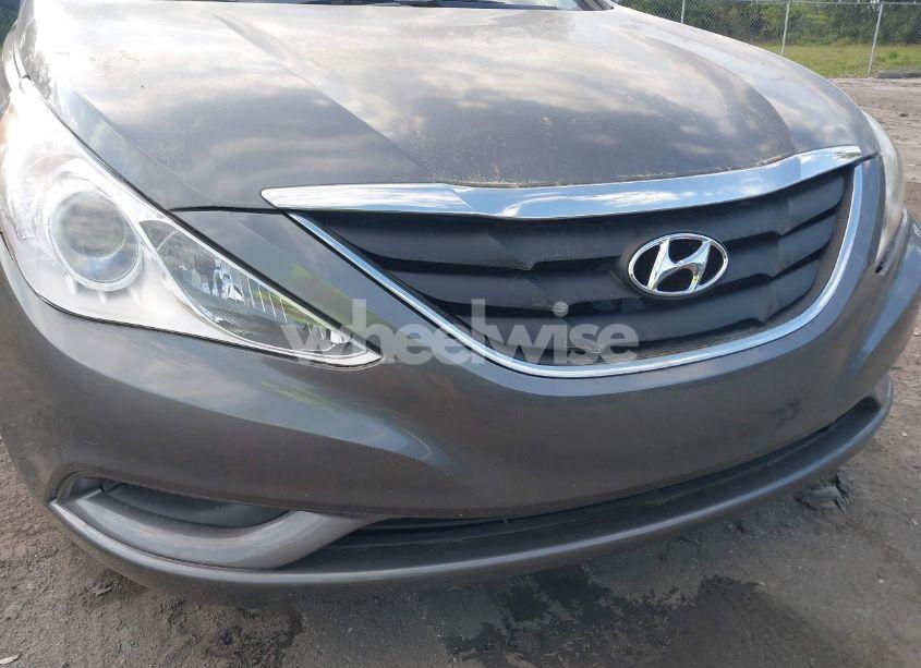 Photo 12 of 2013 Hyundai Sonata GLS (VIN 5NPEB4AC4DH695916)