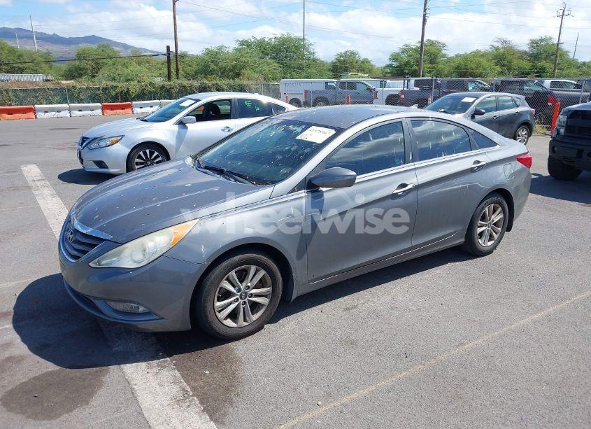 Photo 2 of 2013 Hyundai Sonata GLS (VIN 5NPEB4AC4DH696712)