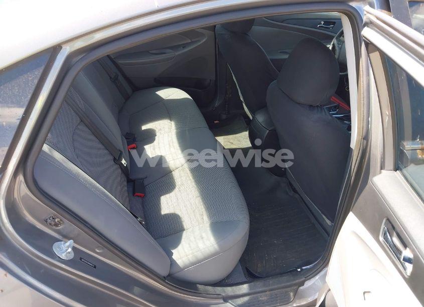 Photo 8 of 2013 Hyundai Sonata GLS (VIN 5NPEB4AC4DH696712)