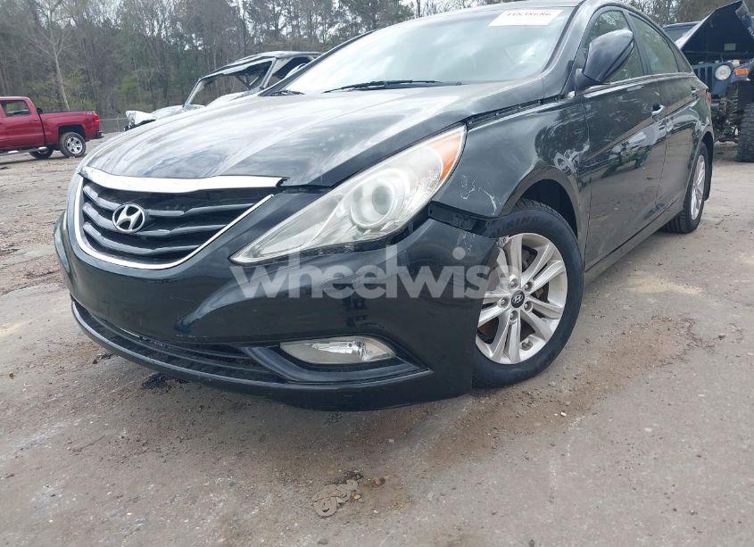 Photo 6 of 2013 Hyundai Sonata GLS (VIN 5NPEB4AC4DH705716)