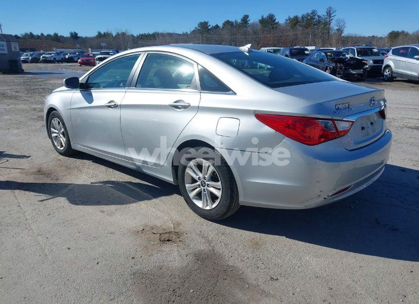 Photo 3 of 2013 Hyundai Sonata GLS (VIN 5NPEB4AC4DH710852)