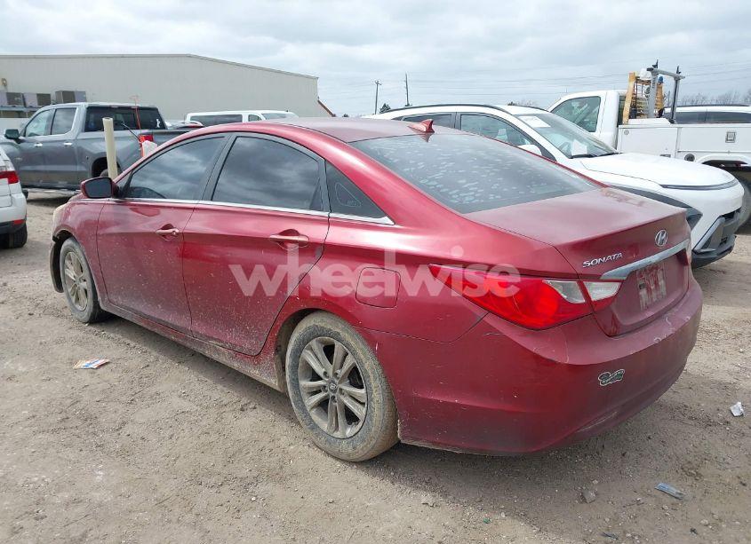 Photo 3 of 2013 Hyundai Sonata GLS (VIN 5NPEB4AC4DH715565)