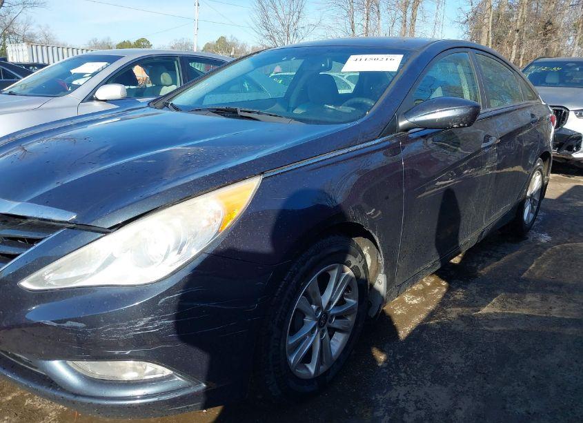 Photo 6 of 2013 Hyundai Sonata GLS (VIN 5NPEB4AC4DH752065)