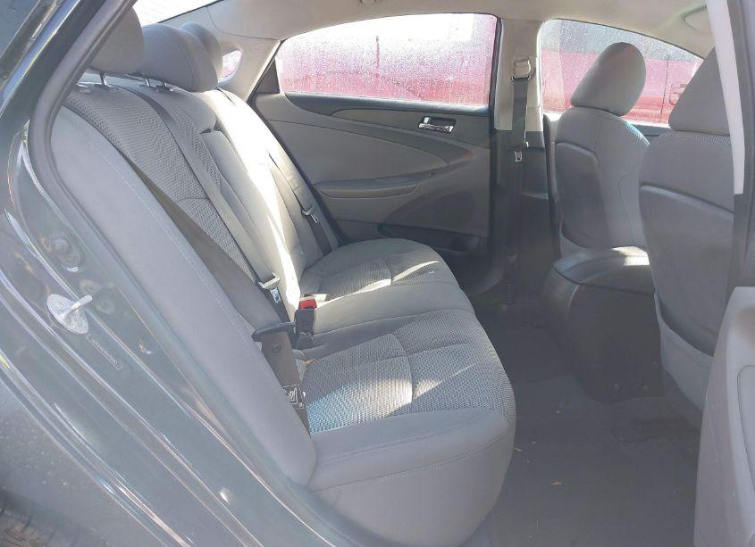 Photo 8 of 2013 Hyundai Sonata GLS (VIN 5NPEB4AC4DH752065)