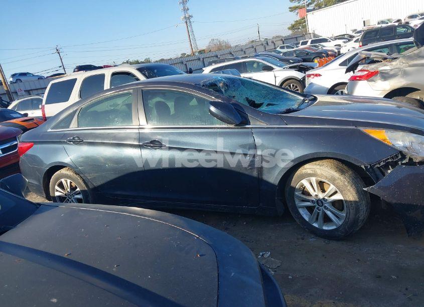 Photo 13 of 2013 Hyundai Sonata GLS (VIN 5NPEB4AC4DH775376)