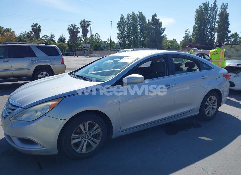 Photo 6 of 2013 Hyundai Sonata GLS (VIN 5NPEB4AC4DH785860)