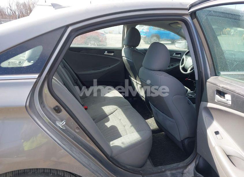 Photo 8 of 2013 Hyundai Sonata GLS (VIN 5NPEB4AC4DH785955)