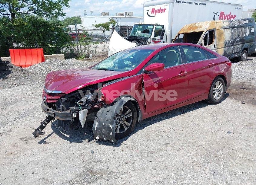 Photo 2 of 2013 Hyundai Sonata GLS (VIN 5NPEB4AC4DH795305)