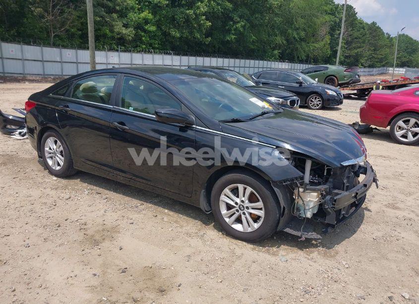 2013 Hyundai Sonata GLS (VIN 5NPEB4AC4DH807579) main photo