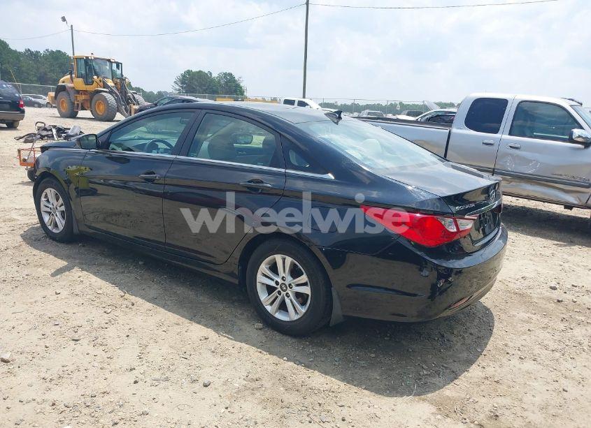 Photo 3 of 2013 Hyundai Sonata GLS (VIN 5NPEB4AC4DH807579)