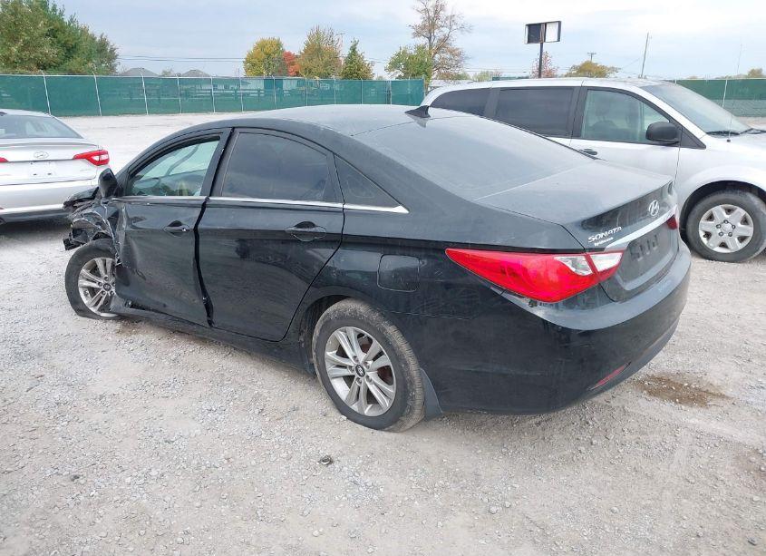 Photo 3 of 2013 Hyundai Sonata GLS (VIN 5NPEB4AC4DH811227)