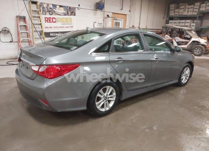 Photo 4 of 2014 Hyundai Sonata GLS (VIN 5NPEB4AC4EH830474)