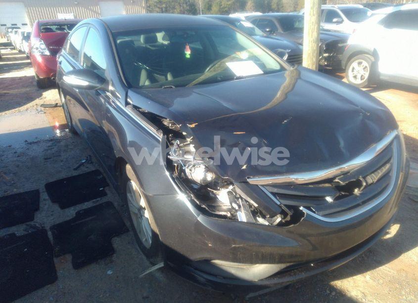 2014 Hyundai Sonata GLS (VIN 5NPEB4AC4EH831849) main photo