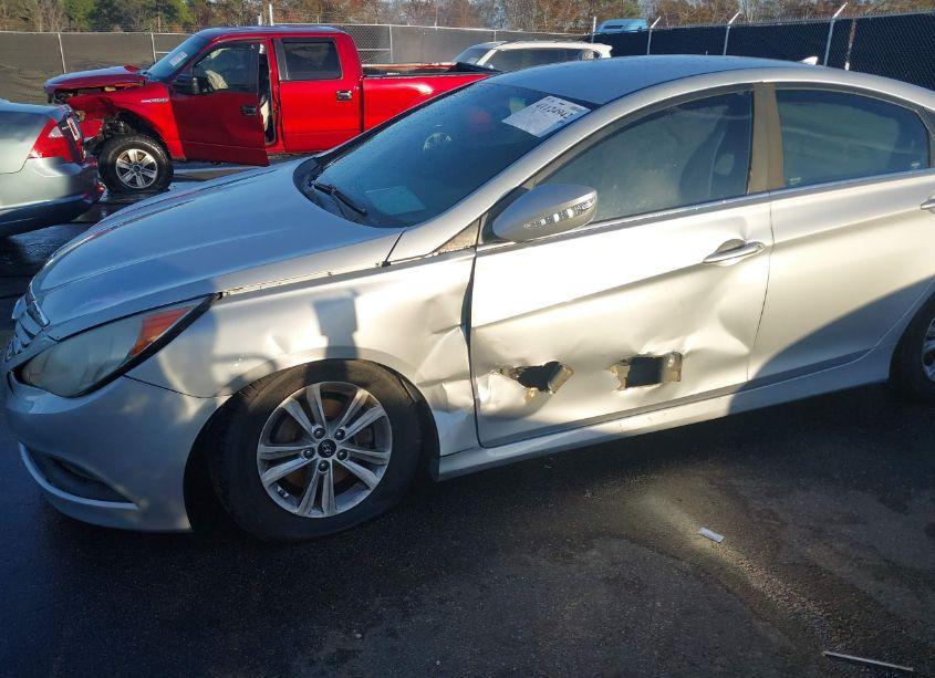 Photo 6 of 2014 Hyundai Sonata GLS (VIN 5NPEB4AC4EH848229)