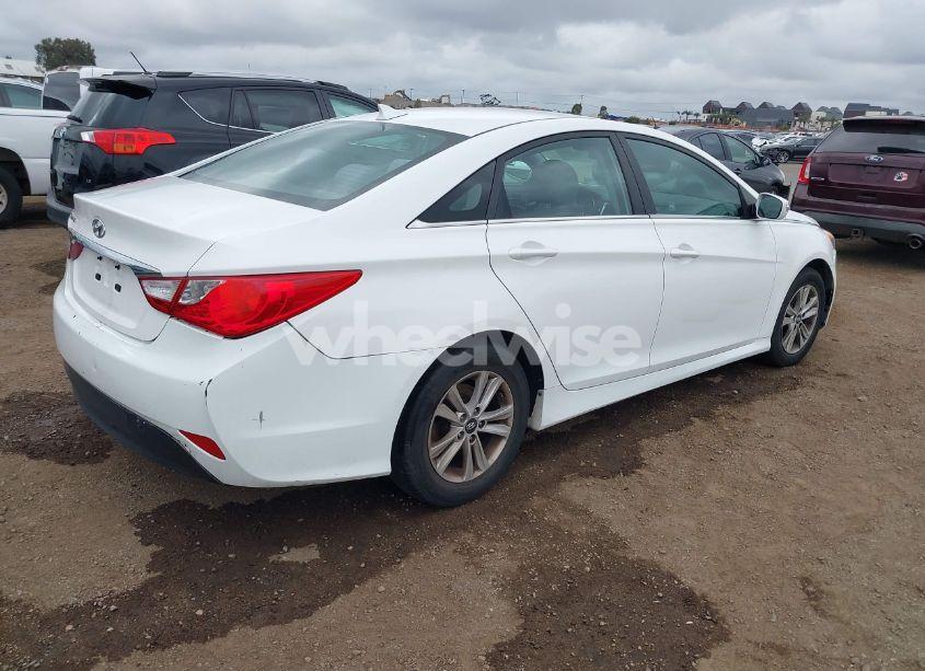 Photo 4 of 2014 Hyundai Sonata GLS (VIN 5NPEB4AC4EH924189)