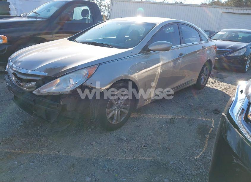 Photo 2 of 2011 Hyundai Sonata GLS (VIN 5NPEB4AC5BH026969)