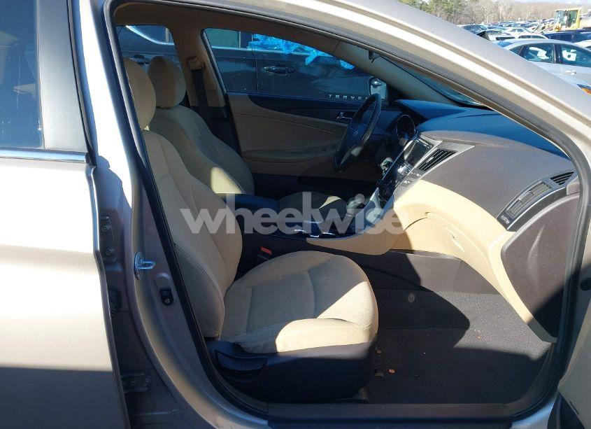 Photo 5 of 2011 Hyundai Sonata GLS (VIN 5NPEB4AC5BH026969)