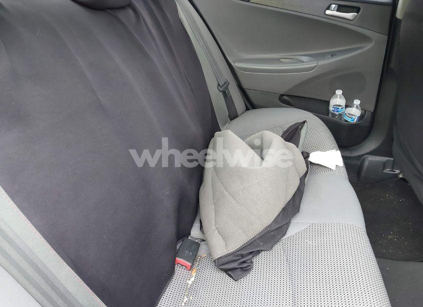 Photo 8 of 2011 Hyundai Sonata GLS (VIN 5NPEB4AC5BH027619)