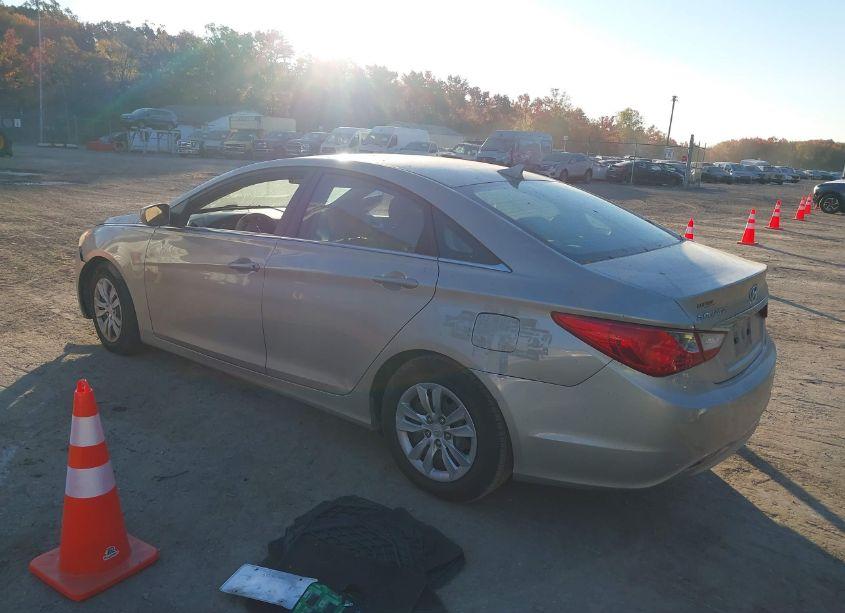 Photo 3 of 2011 Hyundai Sonata GLS (VIN 5NPEB4AC5BH037454)