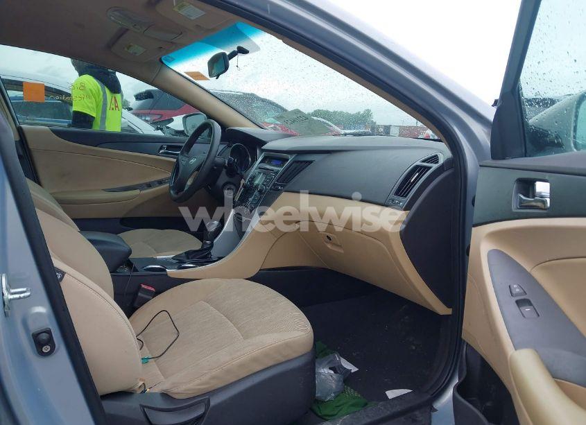 Photo 5 of 2011 Hyundai Sonata GLS (VIN 5NPEB4AC5BH051788)