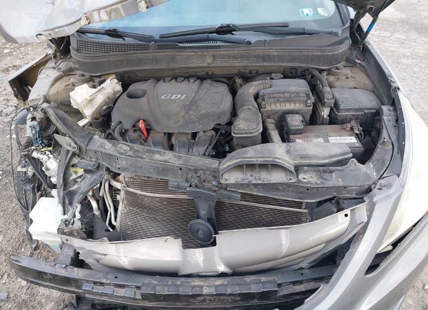 Photo 10 of 2011 Hyundai Sonata GLS (VIN 5NPEB4AC5BH070986)