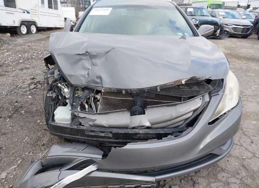 Photo 12 of 2011 Hyundai Sonata GLS (VIN 5NPEB4AC5BH070986)