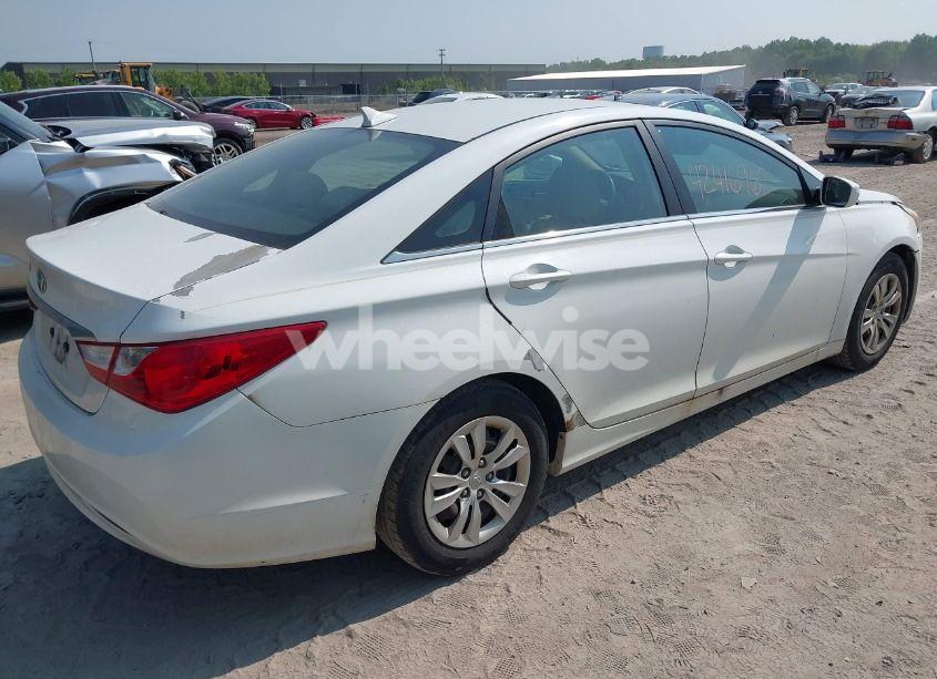 Photo 4 of 2011 Hyundai Sonata GLS (VIN 5NPEB4AC5BH080255)