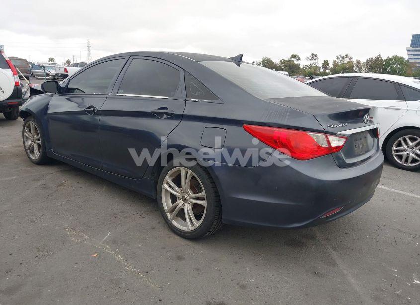 Photo 3 of 2011 Hyundai Sonata GLS (VIN 5NPEB4AC5BH097332)