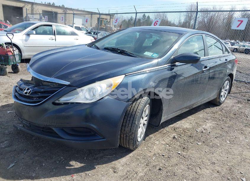 Photo 2 of 2011 Hyundai Sonata GLS (VIN 5NPEB4AC5BH129387)