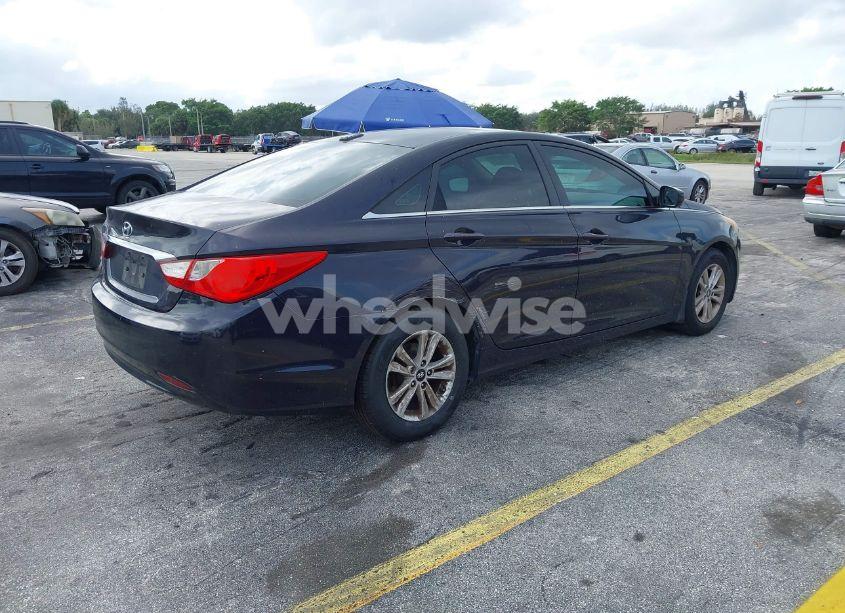 Photo 4 of 2011 Hyundai Sonata GLS (VIN 5NPEB4AC5BH140664)