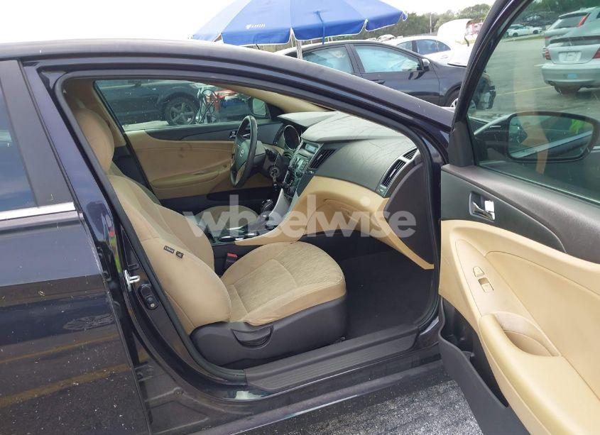 Photo 5 of 2011 Hyundai Sonata GLS (VIN 5NPEB4AC5BH140664)