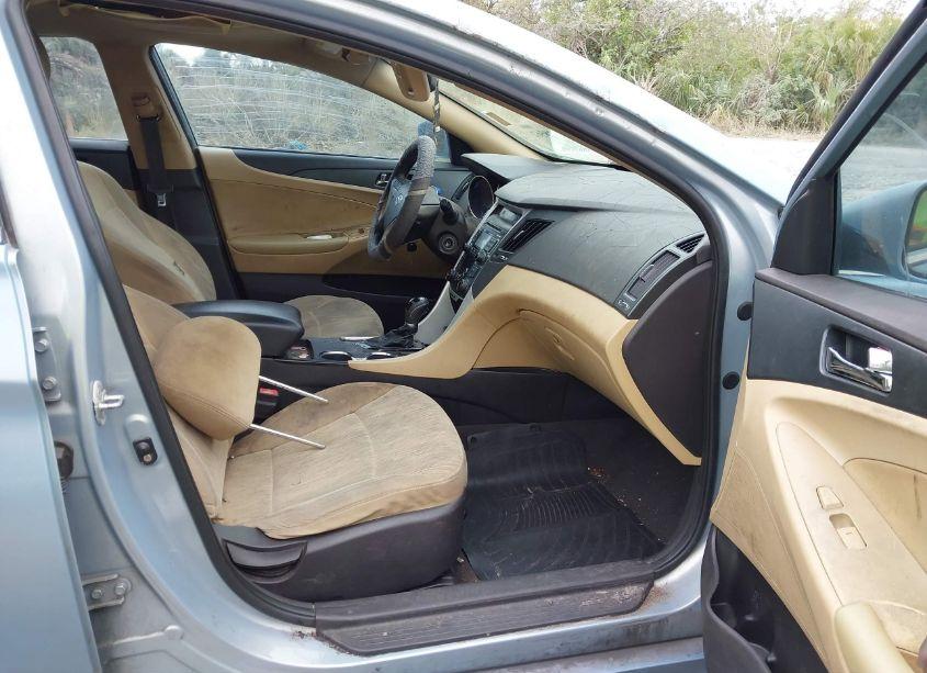 Photo 5 of 2011 Hyundai Sonata GLS (VIN 5NPEB4AC5BH142219)