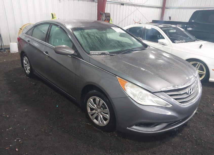 2011 Hyundai Sonata GLS (VIN 5NPEB4AC5BH149011) main photo