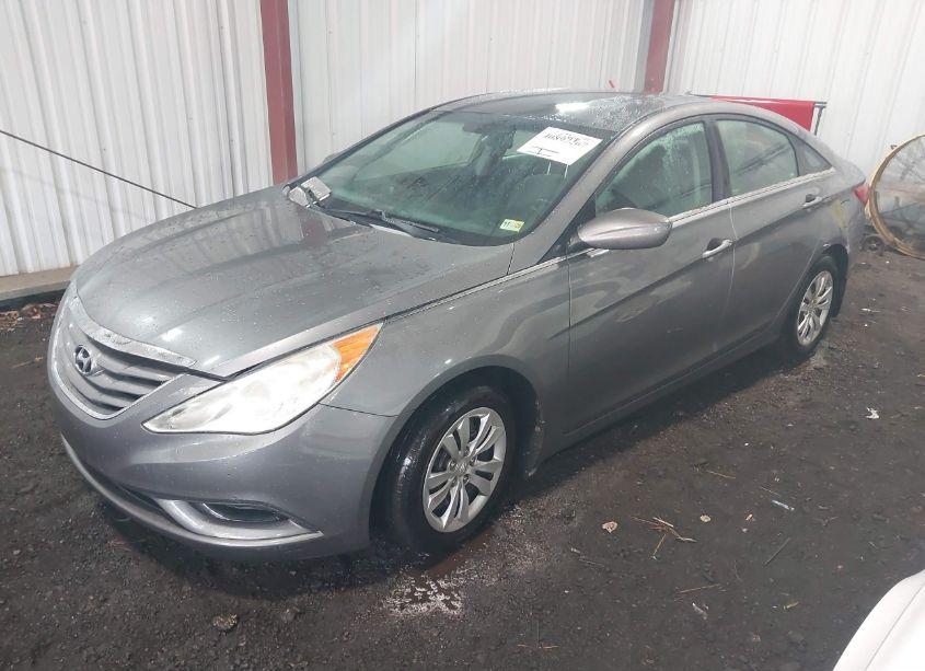 Photo 2 of 2011 Hyundai Sonata GLS (VIN 5NPEB4AC5BH149011)