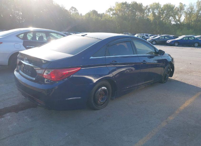 Photo 4 of 2011 Hyundai Sonata GLS (VIN 5NPEB4AC5BH175463)