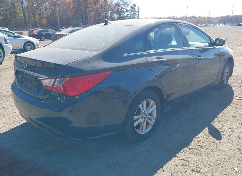 Photo 4 of 2011 Hyundai Sonata GLS (VIN 5NPEB4AC5BH179965)