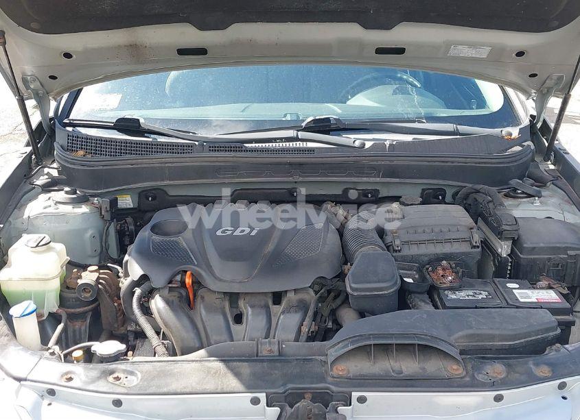 Photo 10 of 2011 Hyundai Sonata GLS (VIN 5NPEB4AC5BH211975)